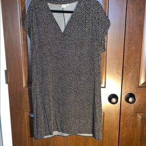 GAP Monochrome Patterned Midi Dress